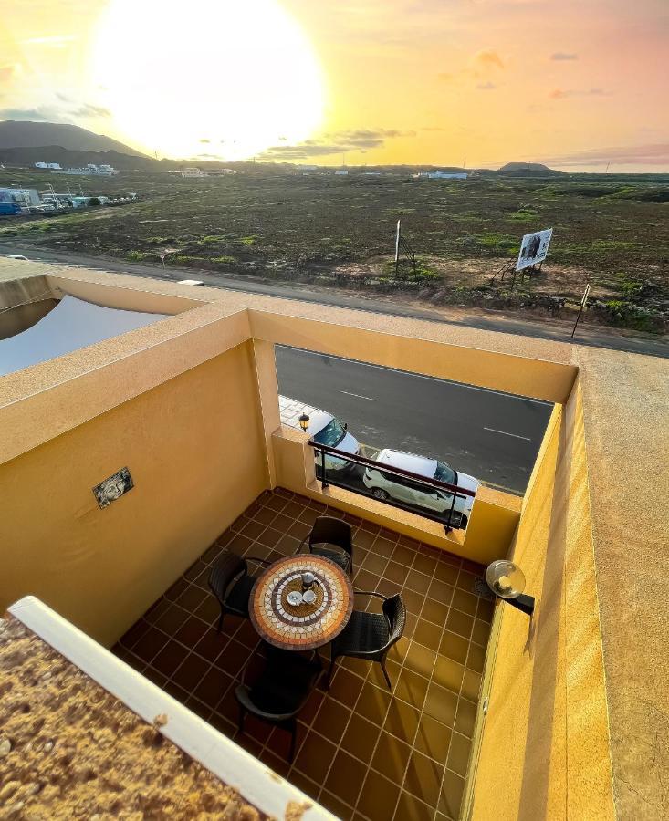 Sunset Corralejo Con Solarium Privado Eksteriør bilde